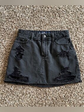 Hollister Black Distressed Denim Mini High Rise Skirt‎ Teens Size 25 1R Y2K